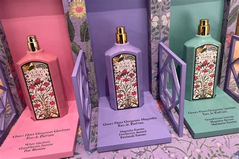 sun stripes design by gucci flora blondi giacca|viora gucci flora perfume.